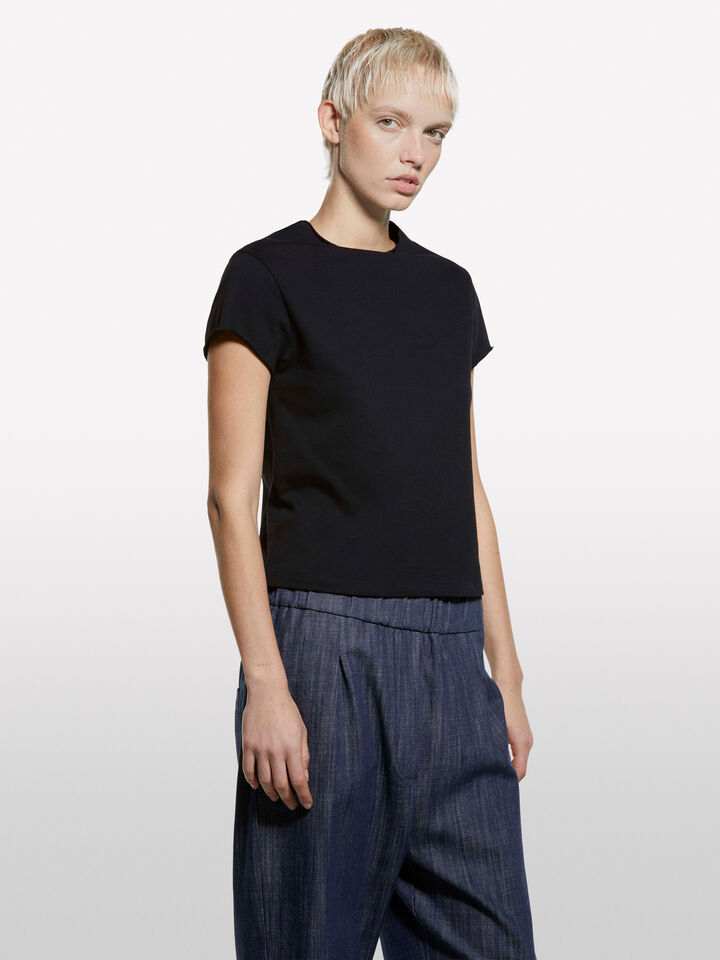 Black t-shirt with halter neck - women's short sleeve t-shirts - Black | Sisley image number 3